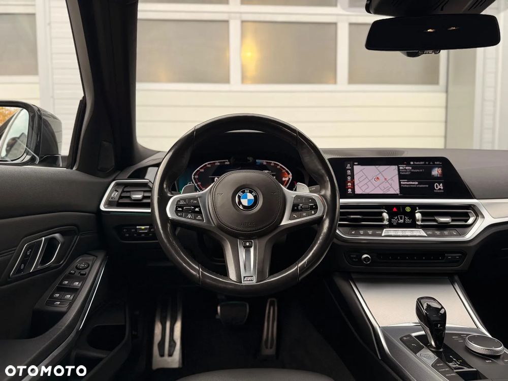 BMW Seria 3 320d xDrive M Sport Sport - 15