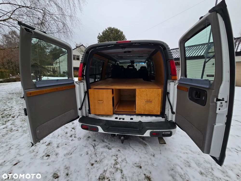Chevrolet Chevy Van - 6