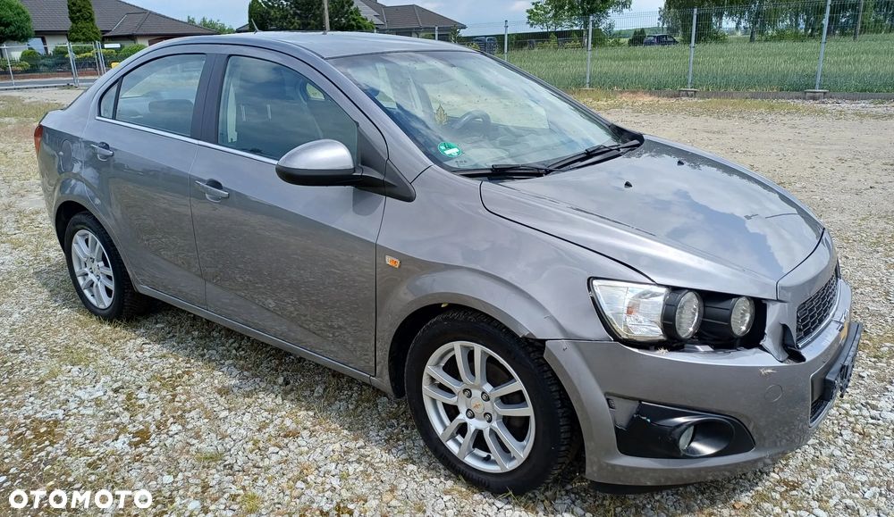 Chevrolet Aveo - 5
