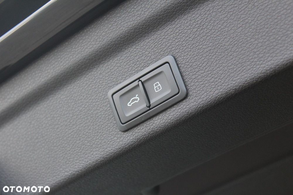 Audi Q3 Sportback 35 TFSI mHEV S tronic - 23