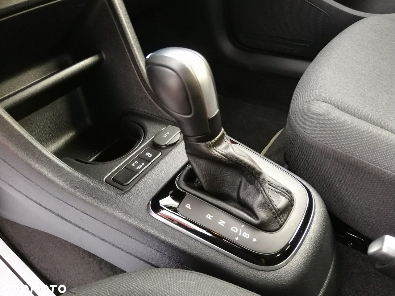 Volkswagen up! - 31