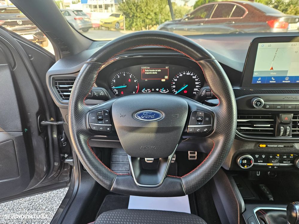 Ford Focus SW 1.0 EcoBoost ST-Line - 18