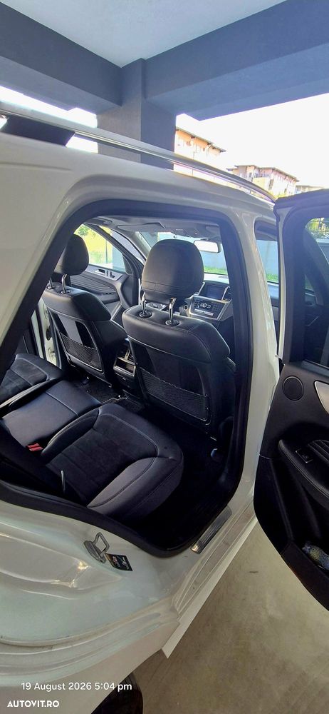 Mercedes-Benz ML - 15