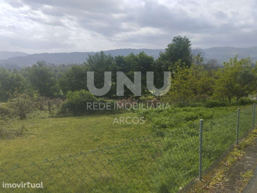 Terreno construtível - Grande imagem: 2/4