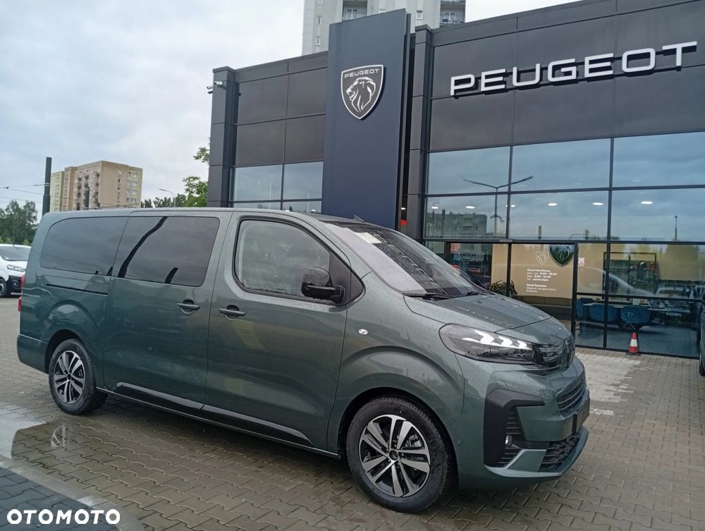 Peugeot Traveller - 2
