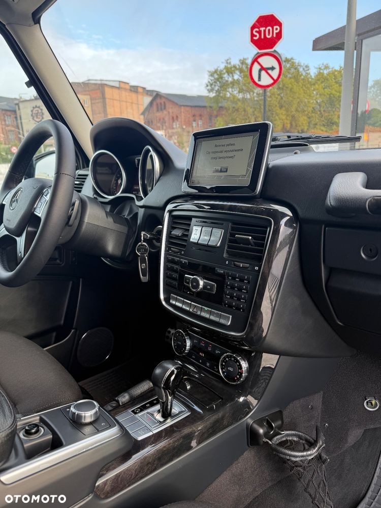 Mercedes-Benz Klasa G 350 d - 28