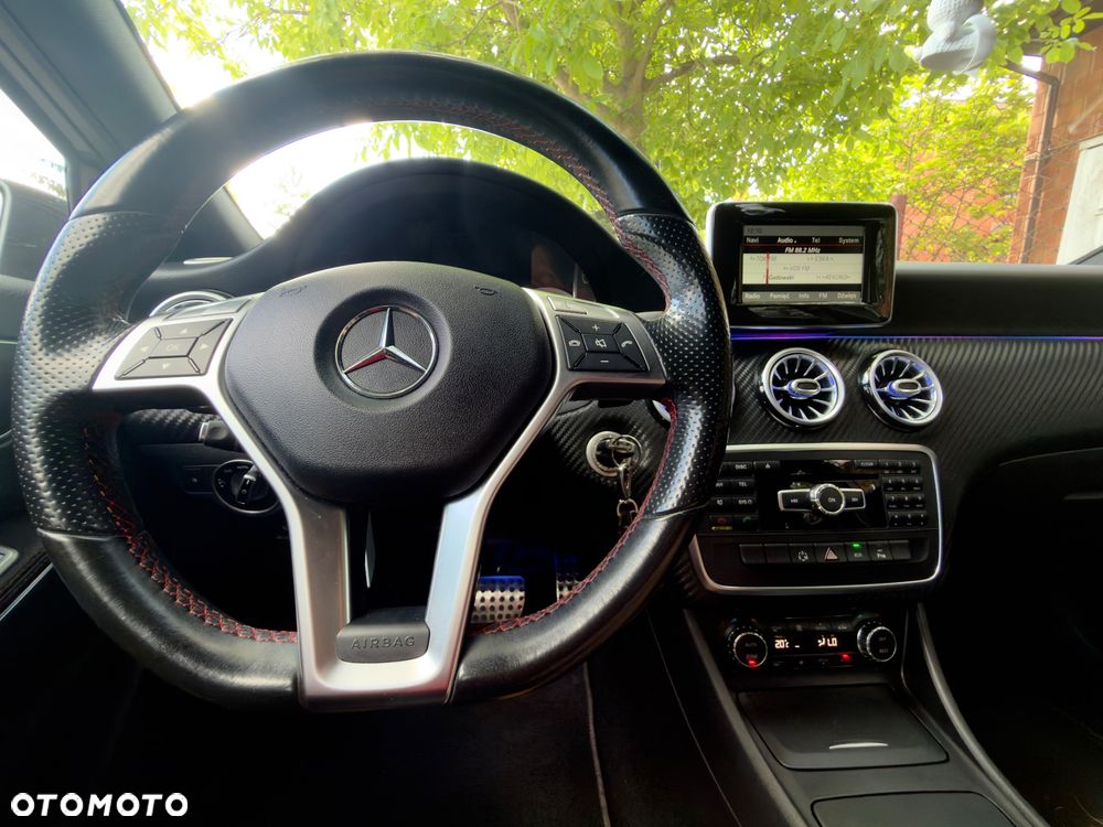 Mercedes-Benz Klasa A 200 7G-DCT AMG Line - 23