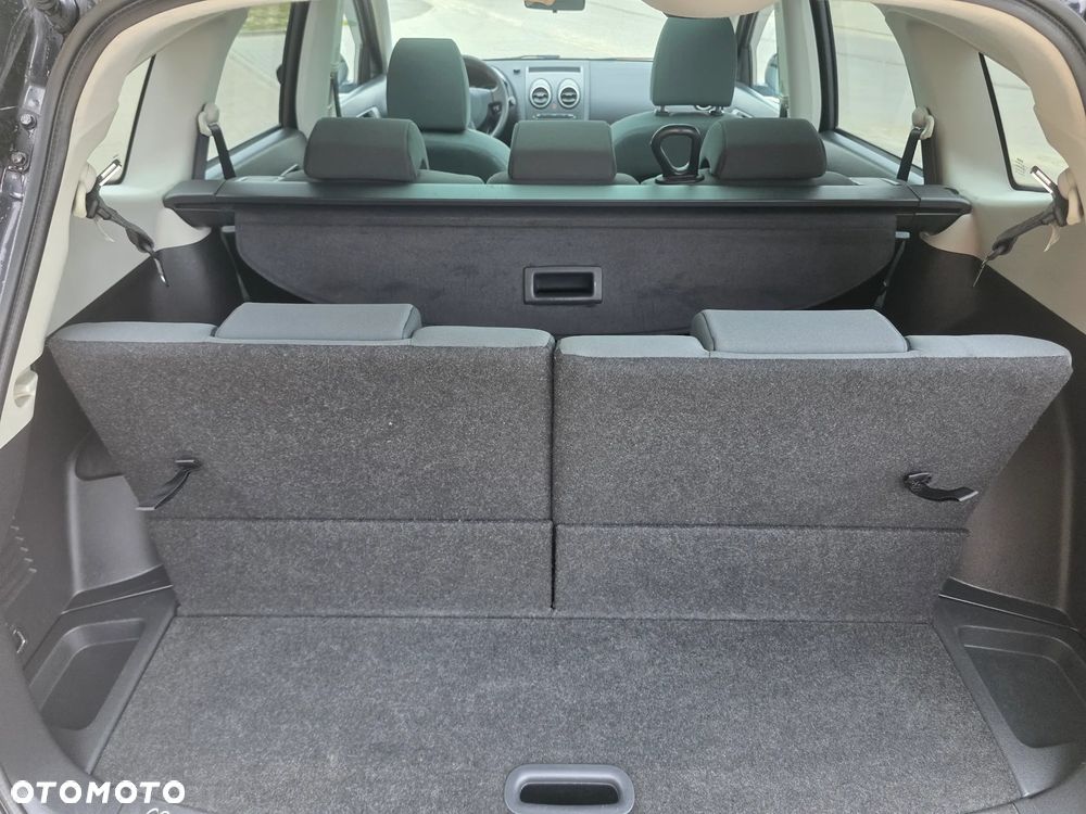 Nissan Qashqai+2 2.0 Visia - 30