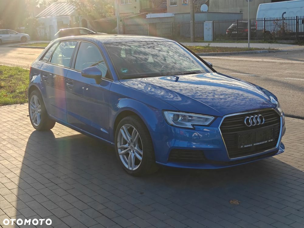 Audi A3 Sportback 2019 photo 2