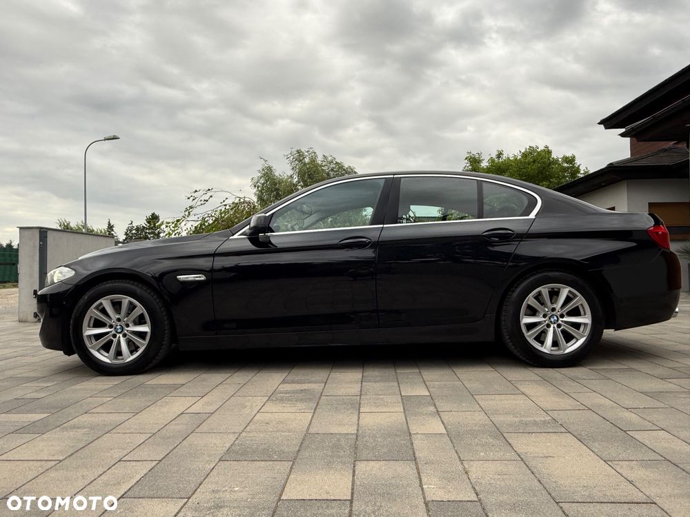 BMW Seria 5 525d xDrive Modern Line - 3