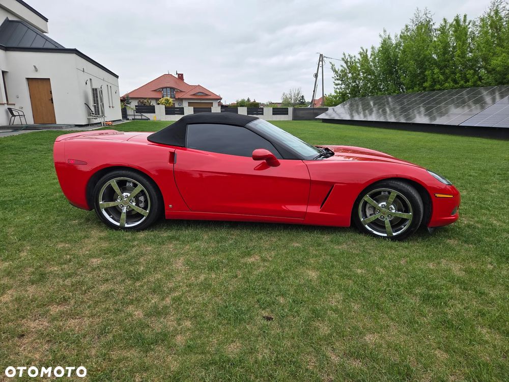 Chevrolet Corvette - 25
