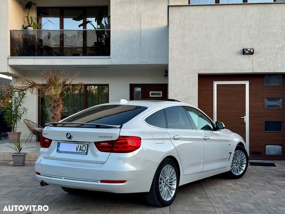 BMW Seria 3 320d Aut. Blue Performance Luxury Line - 15