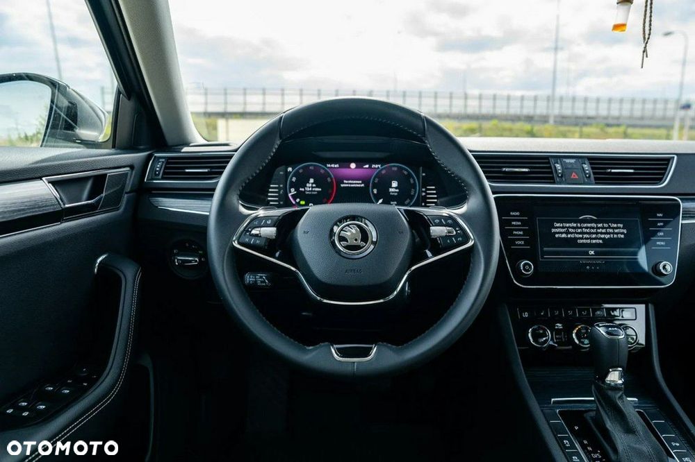 Skoda Superb 2.0 TSI 4x4 Style DSG - 19