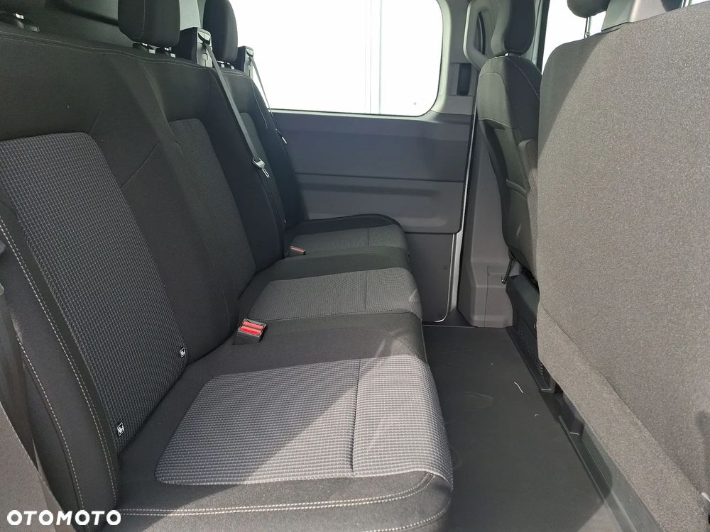 Volkswagen Transporter - 18