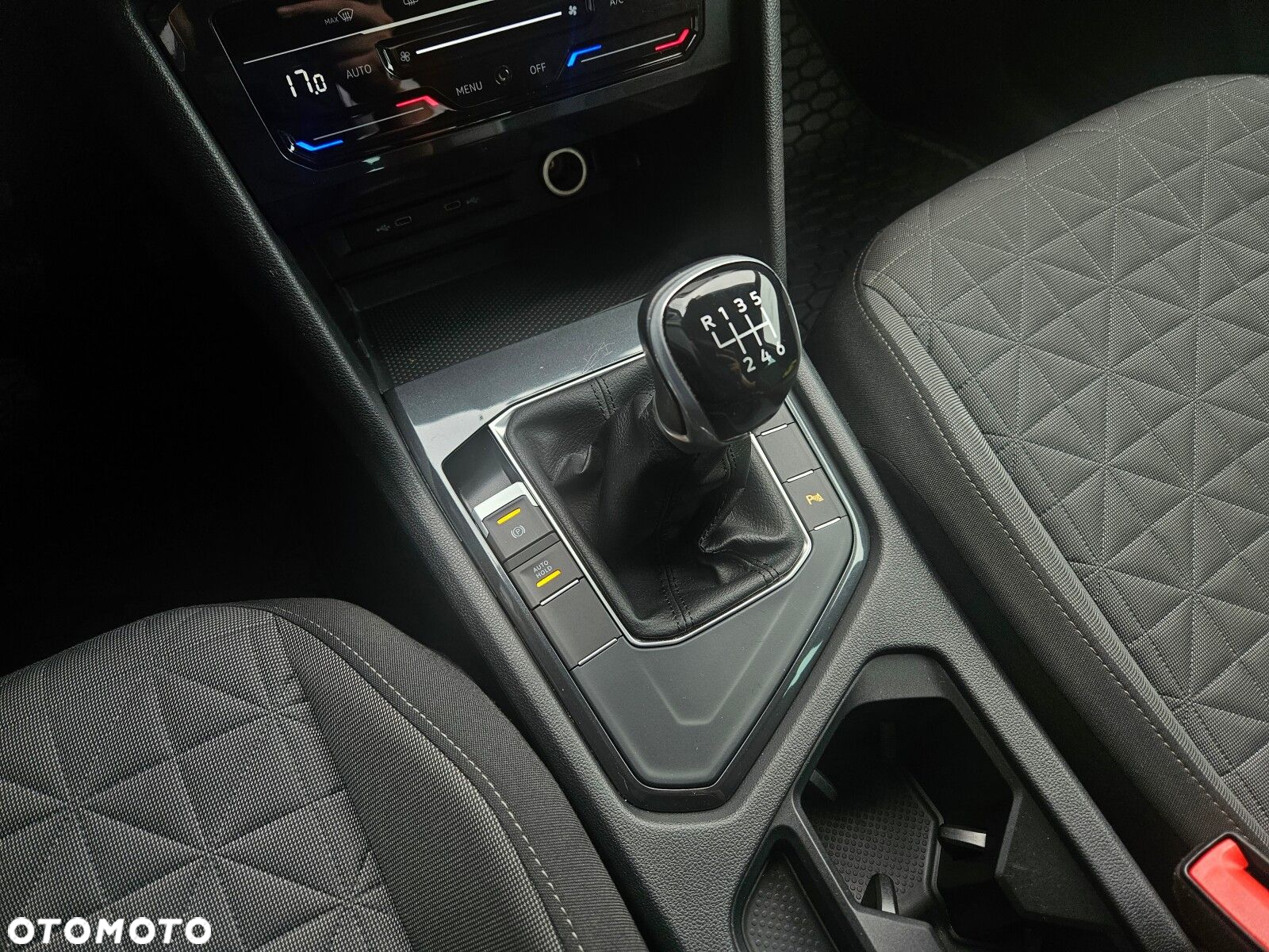 Volkswagen Tiguan 1.5 TSI EVO Life - 23