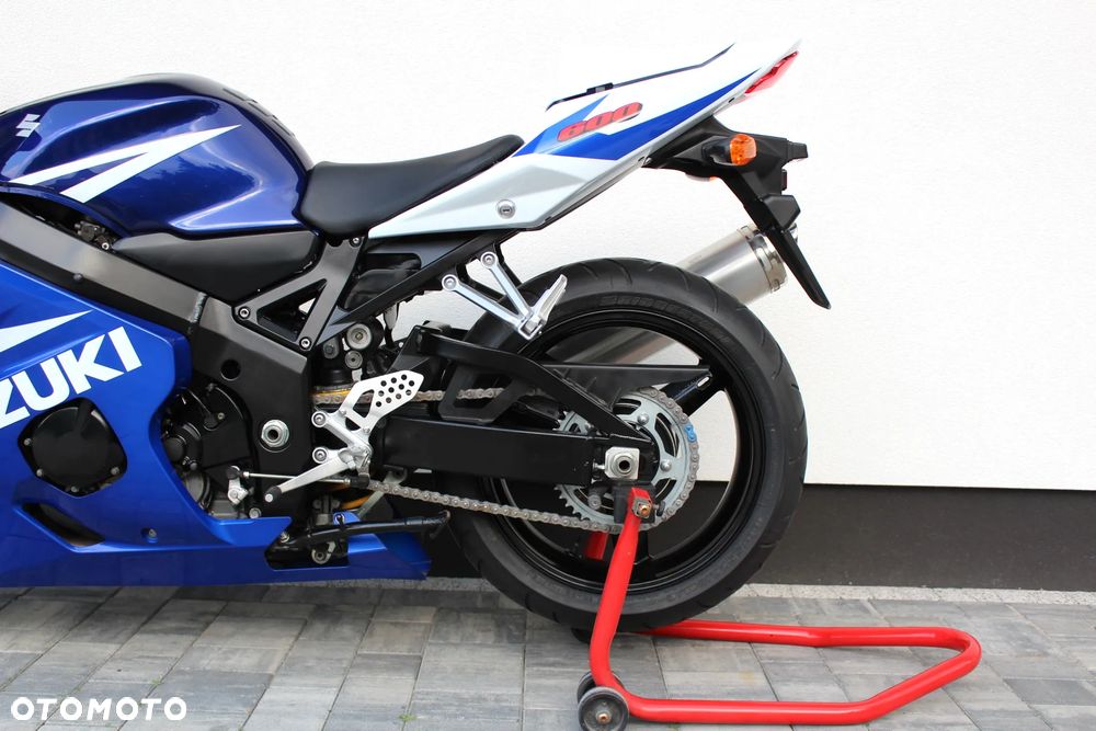 Suzuki GSX-R - 9