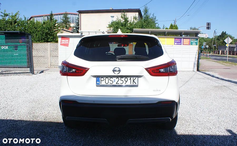 Nissan Qashqai 1.5 dCi Acenta EU6 - 6