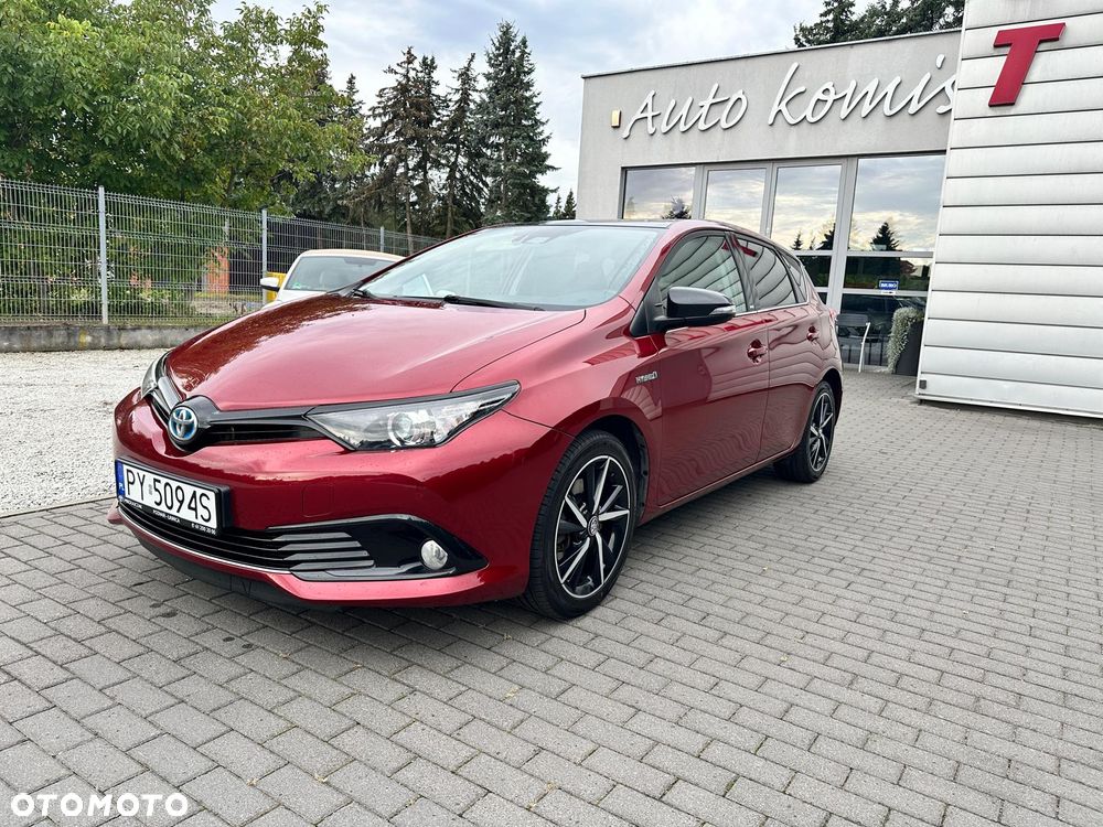 Toyota Auris - 1