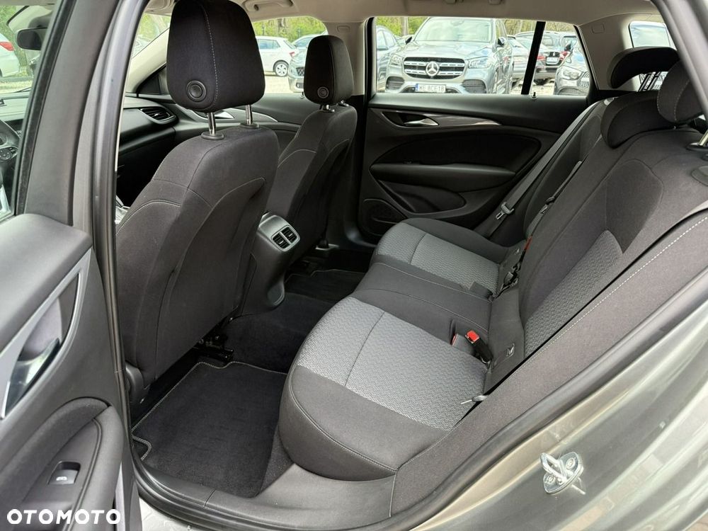 Opel Insignia - 20