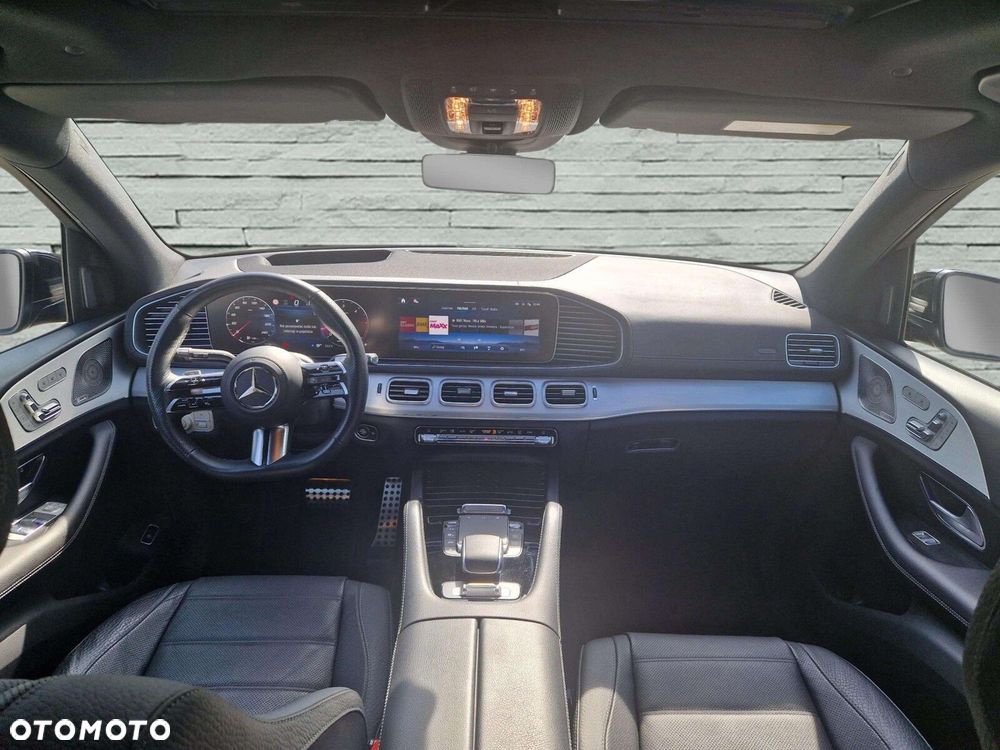 Mercedes-Benz GLS - 9