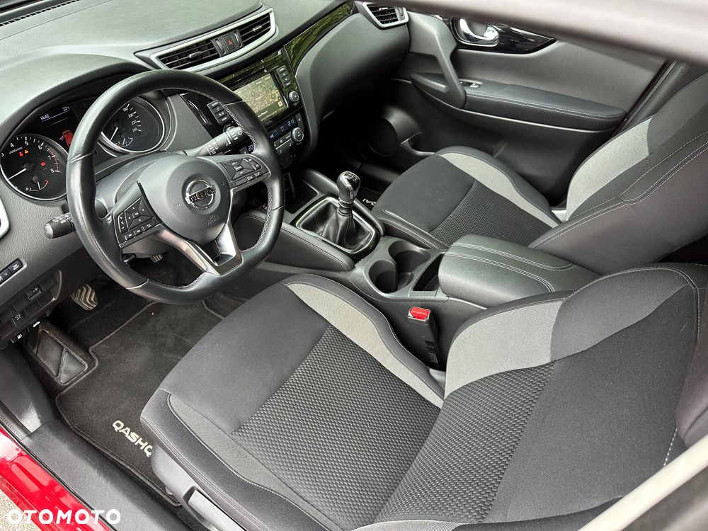 Nissan Qashqai - 12