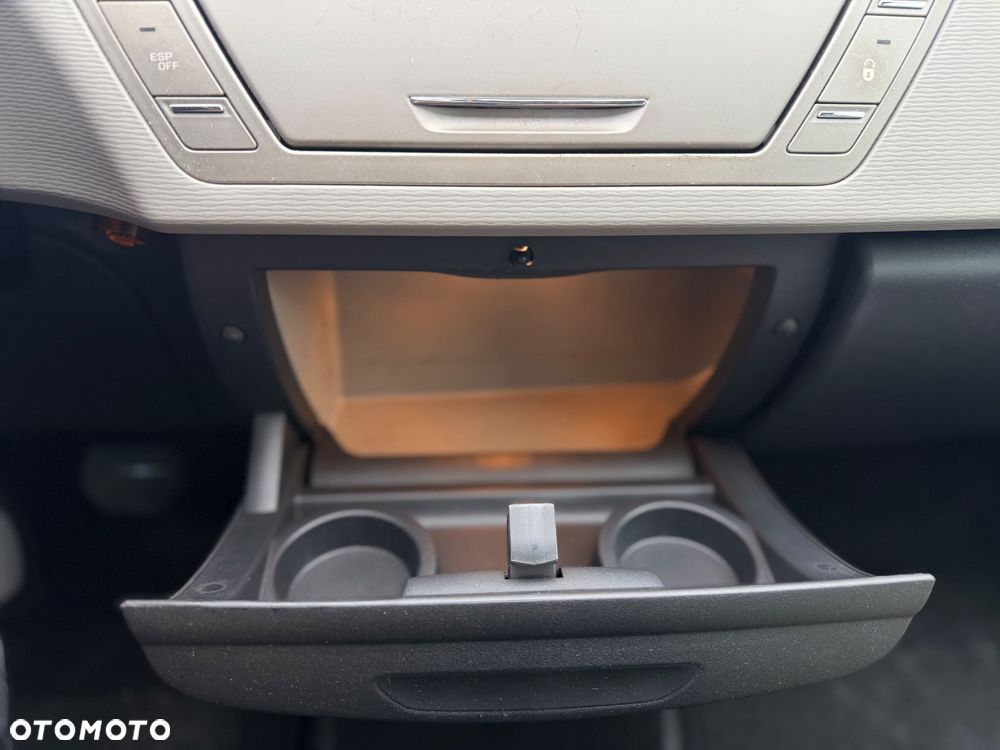 Citroën C4 Picasso - 32