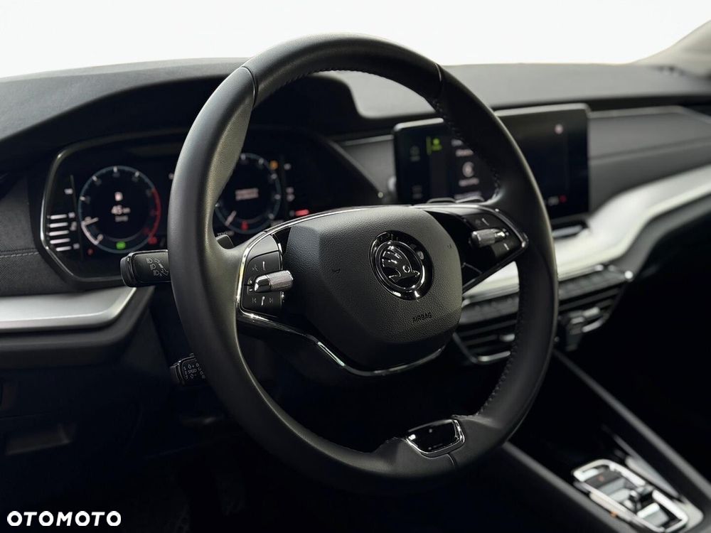 Skoda Octavia - 10