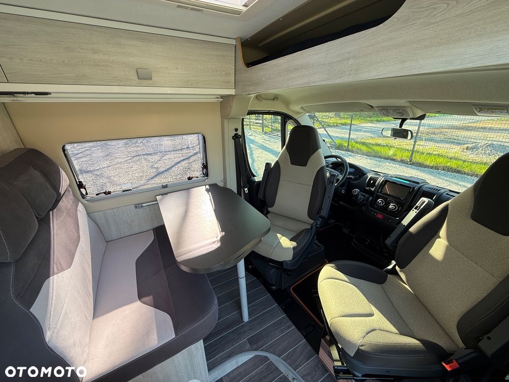 Fiat Ducato Roller Team Livingstone 2 - 21