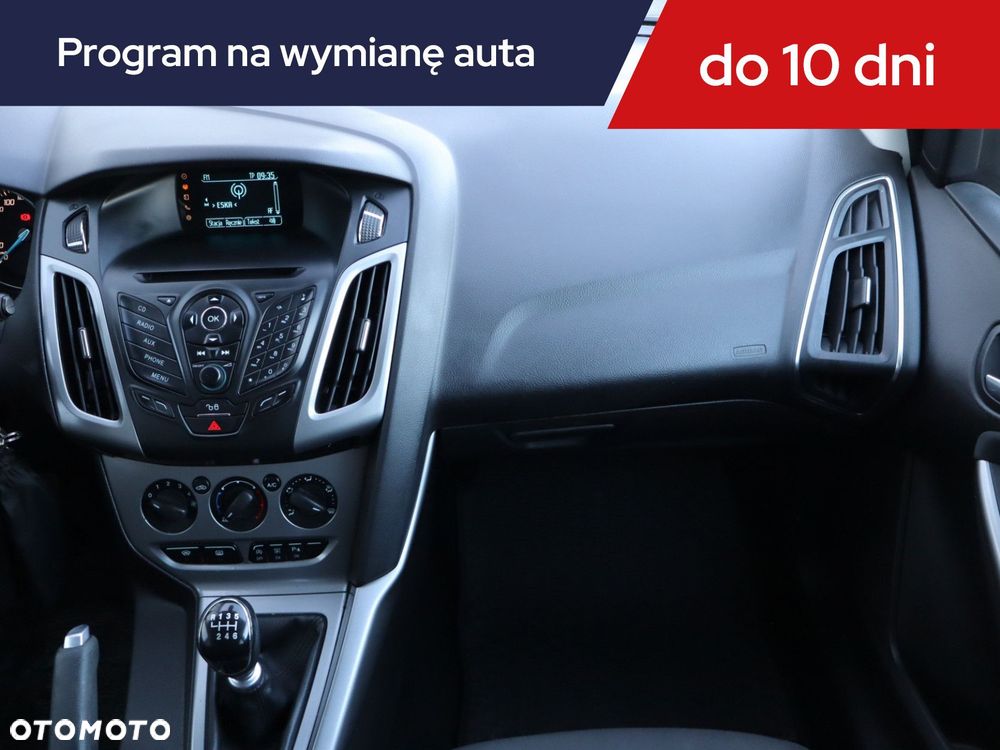 Ford Focus SW - 10