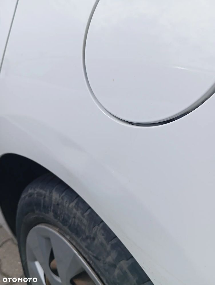 Toyota Auris 1.6 Premium - 7