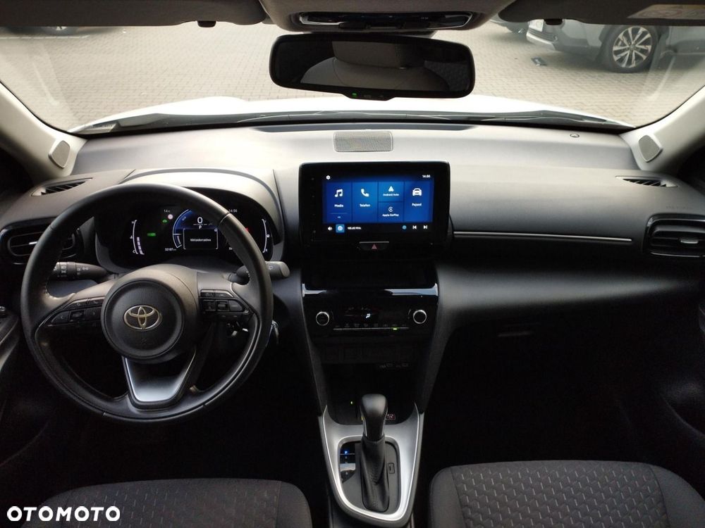 Toyota Yaris - 16