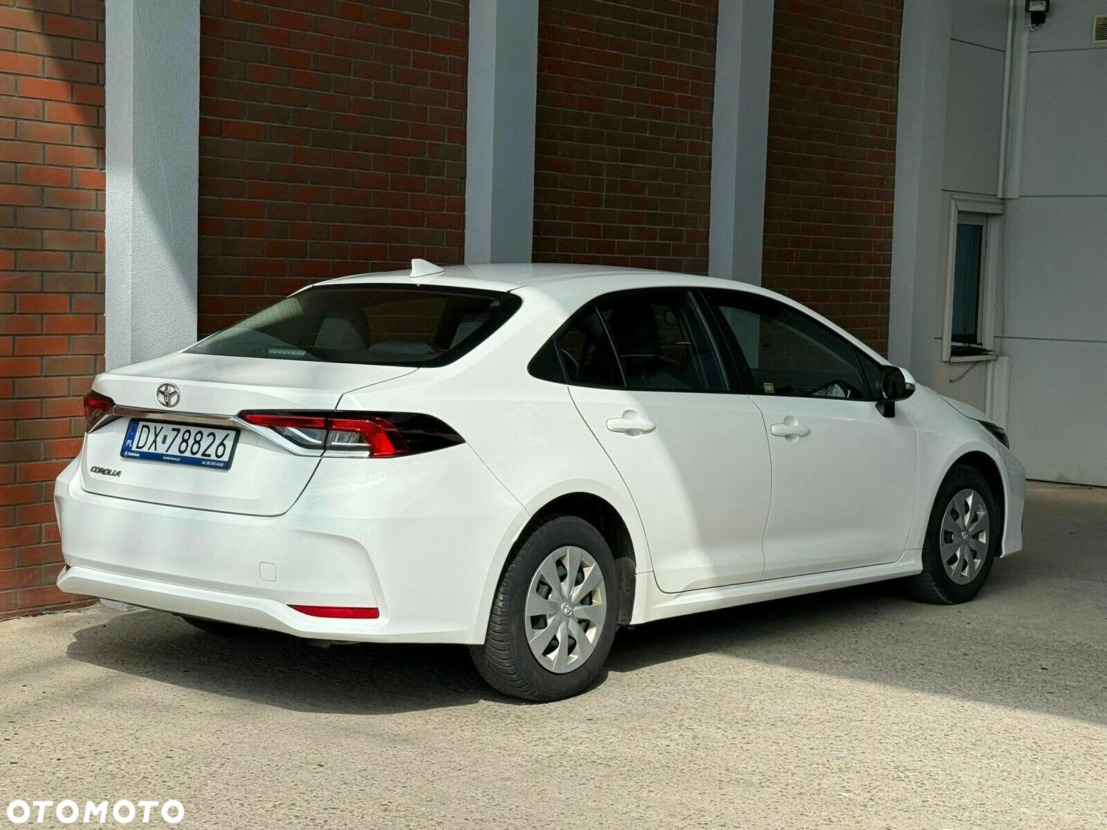 Toyota Corolla - 4