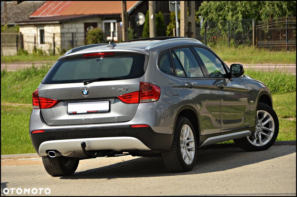 BMW X1 xDrive20d - 17