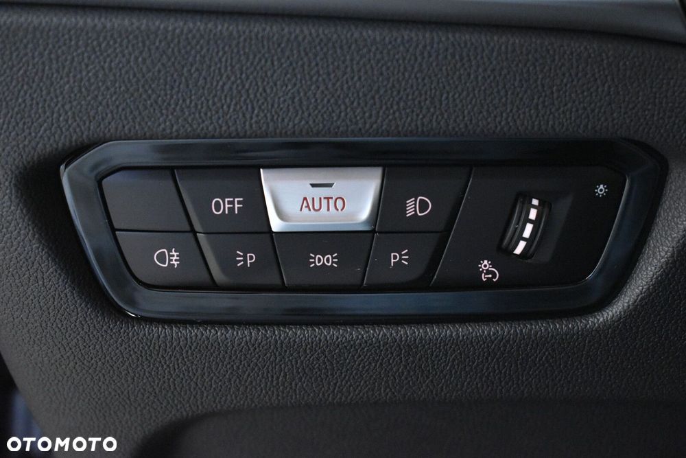 BMW Seria 3 - 14