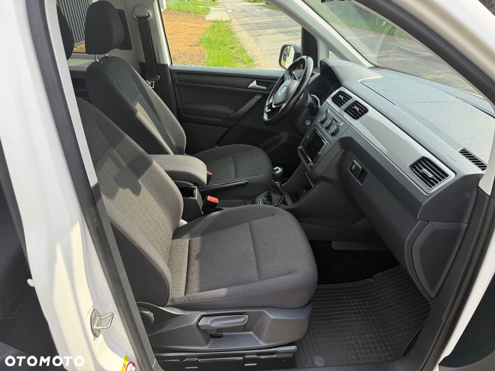 Volkswagen Caddy 2.0 TDI Comfortline - 22