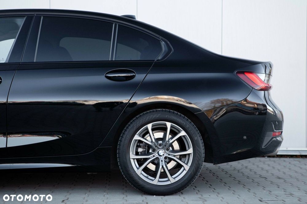 BMW Seria 3 - 15
