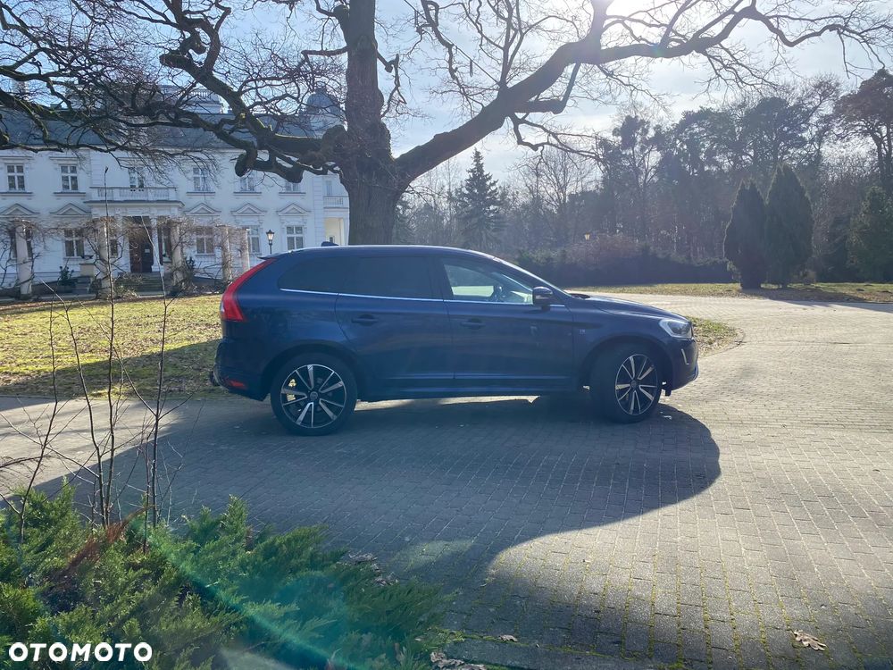 Volvo XC 60 D4 Drive-E Ocean Race - 3