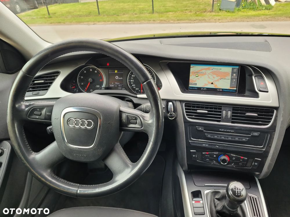 Audi A4 Avant 1.8 TFSI Attraction - 15