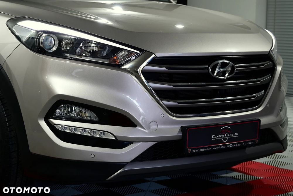 Hyundai Tucson 1.7 CRDI BlueDrive Style 2WD - 41