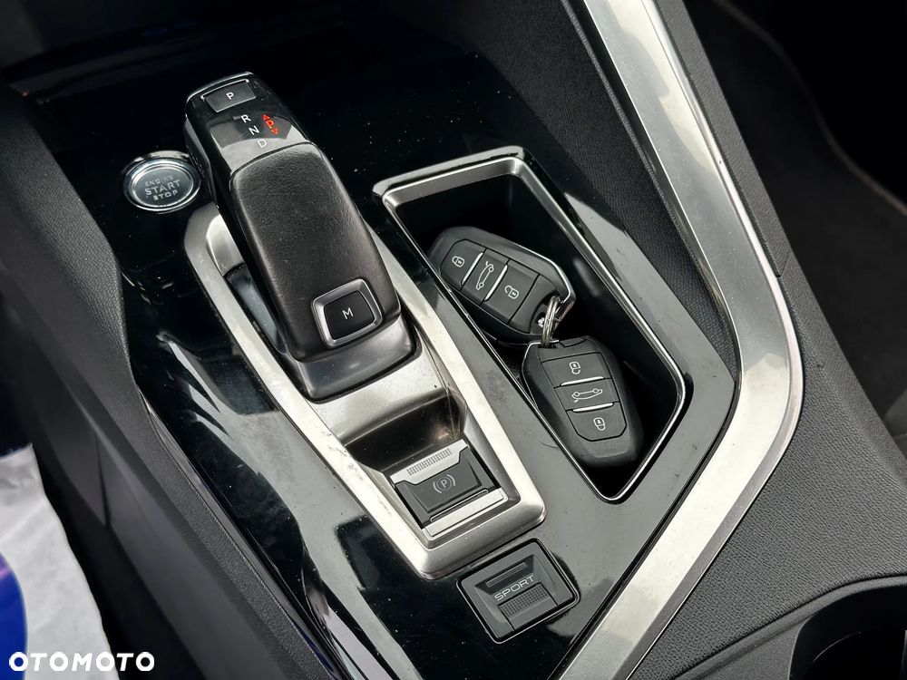 Peugeot 5008 BlueHDi 180 EAT8 GT Pack - 30