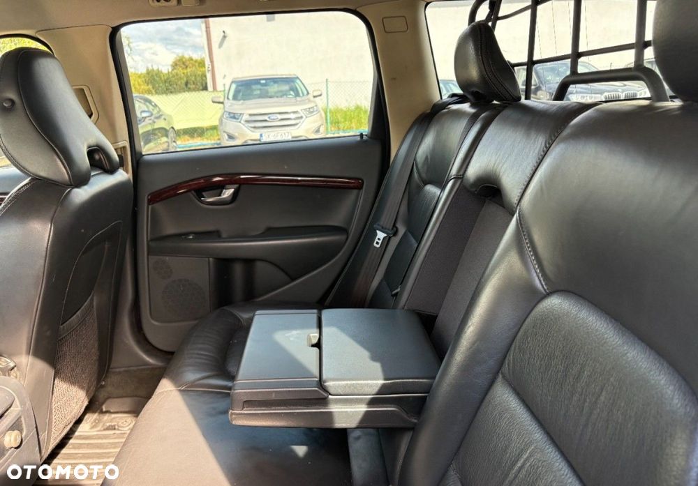 Volvo XC 70 - 15