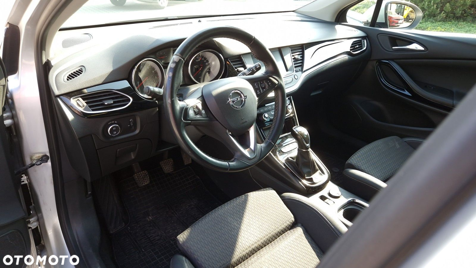 Opel Astra - 12