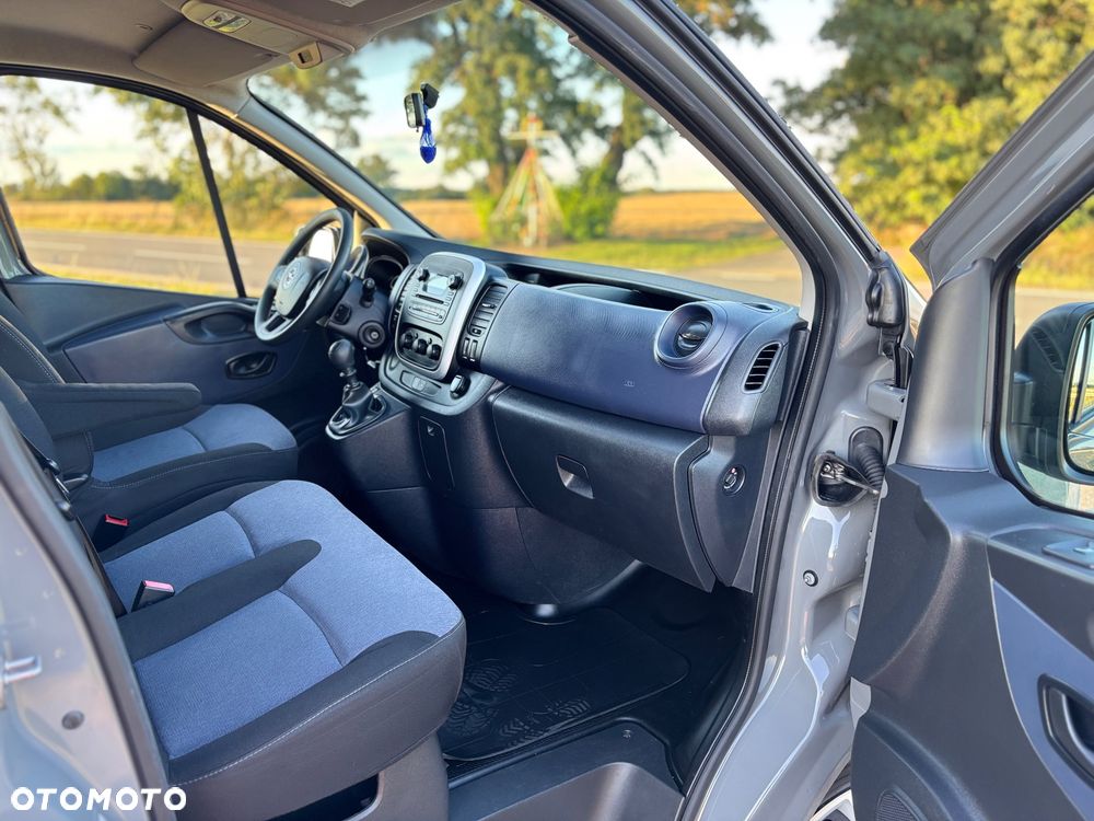 Opel Vivaro - 26