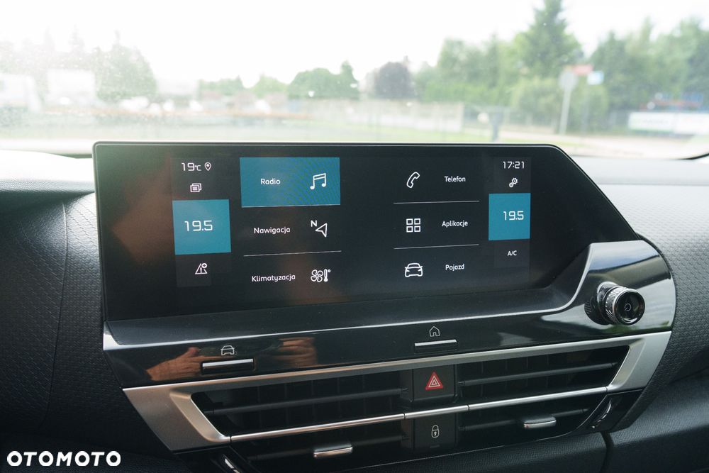 Citroën C4 BlueHDi 130 Stop&Start EAT8 FEEL PACK - 18