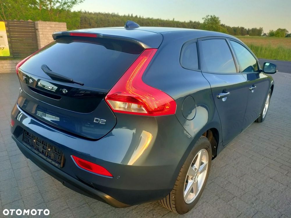 Volvo V40 D2 Drive-E SCR Momentum - 5