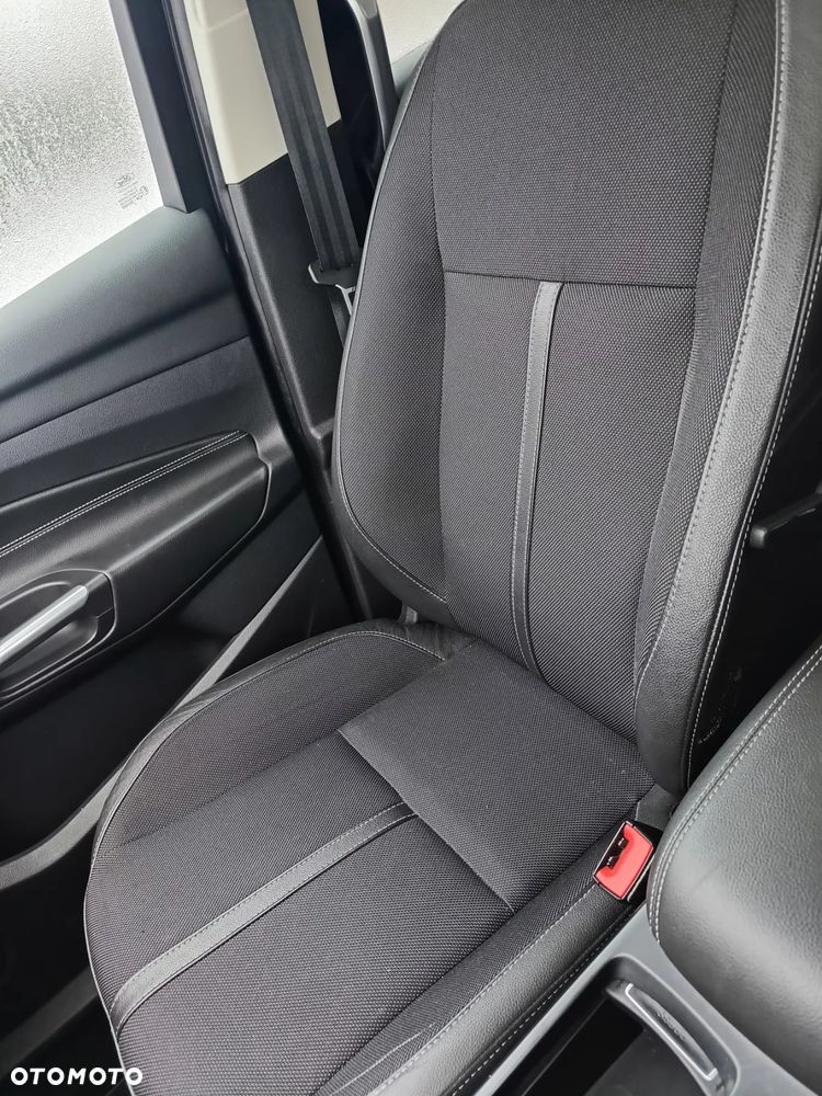 Ford Grand C-MAX - 10