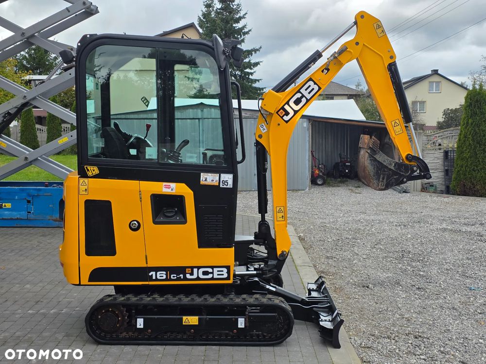 JCB JCB 16 C ful opcja najbogatsza jak nowa mini koparka sprowadzona 1 wł 8018 okazja 19 - 27