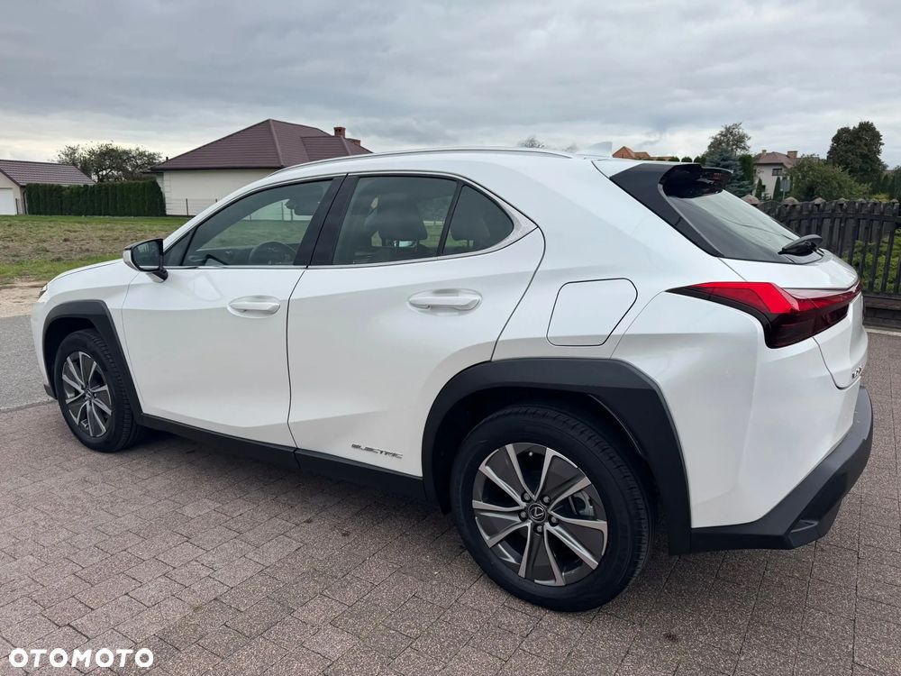 Lexus UX 300e 54.3 kWh Prestige 2WD - 5
