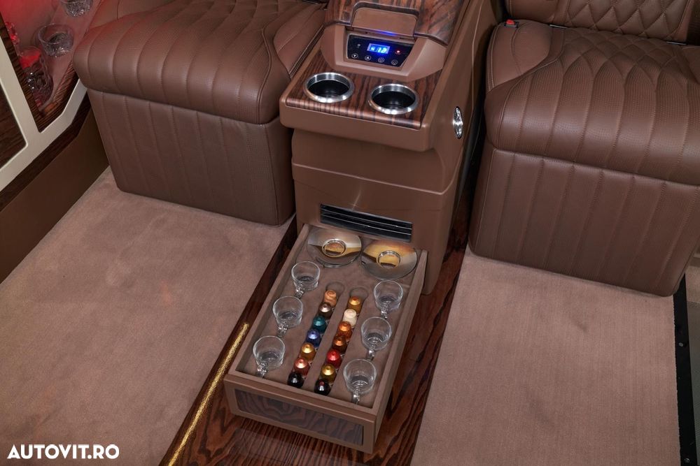 Mercedes-Benz Sprinter 906.235 7GTronic - 30