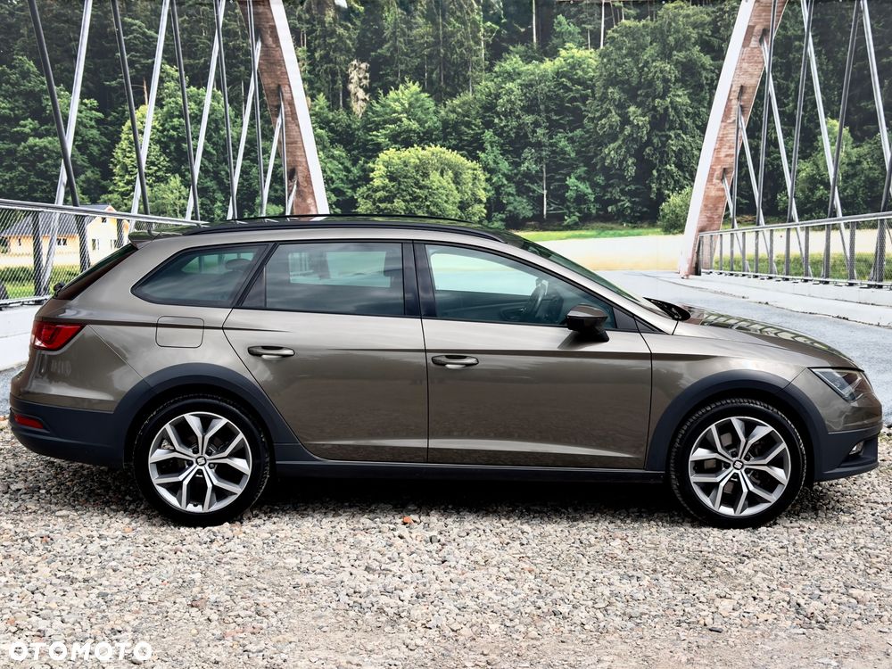 Seat Leon Sportstourer 2.0 TDI Start&Stop 4Drive DSG X-Perience - 10